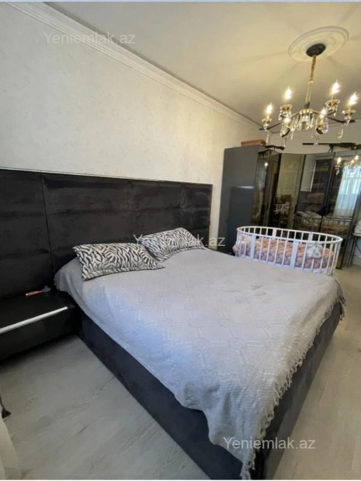 Satılır 2 otaqlı yeni tikili 74 m²