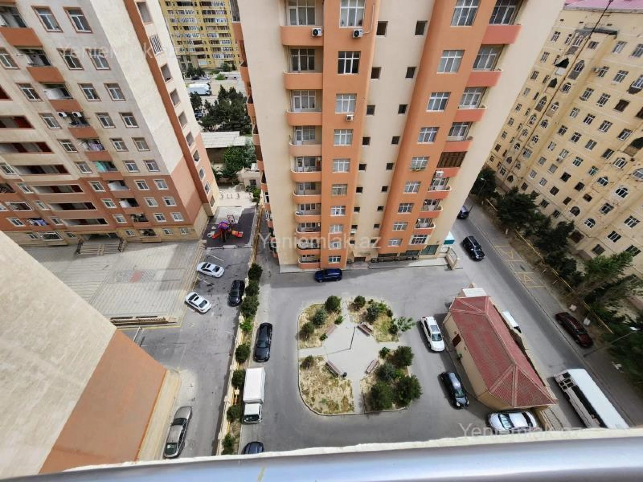 Satılır 3 otaqlı yeni tikili 100 m²