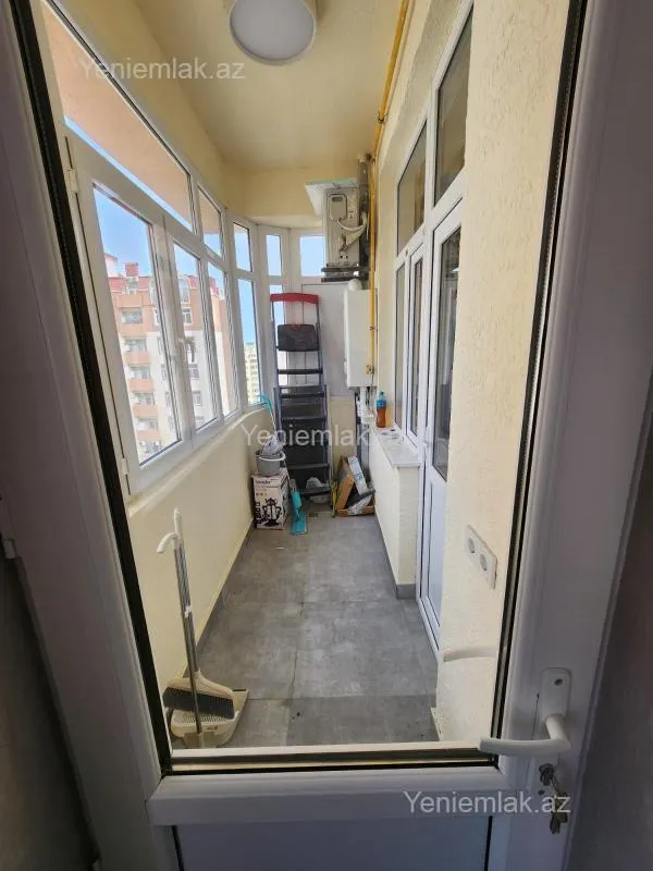 Satılır 3 otaqlı yeni tikili 100 m²