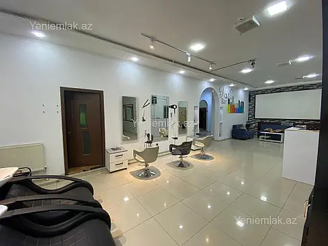 Satılır 5 otaqlı obyekt 220 m²