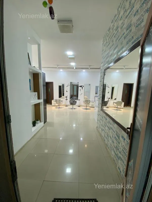 Satılır 5 otaqlı obyekt 220 m²