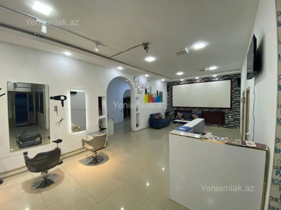 Satılır 5 otaqlı obyekt 220 m²