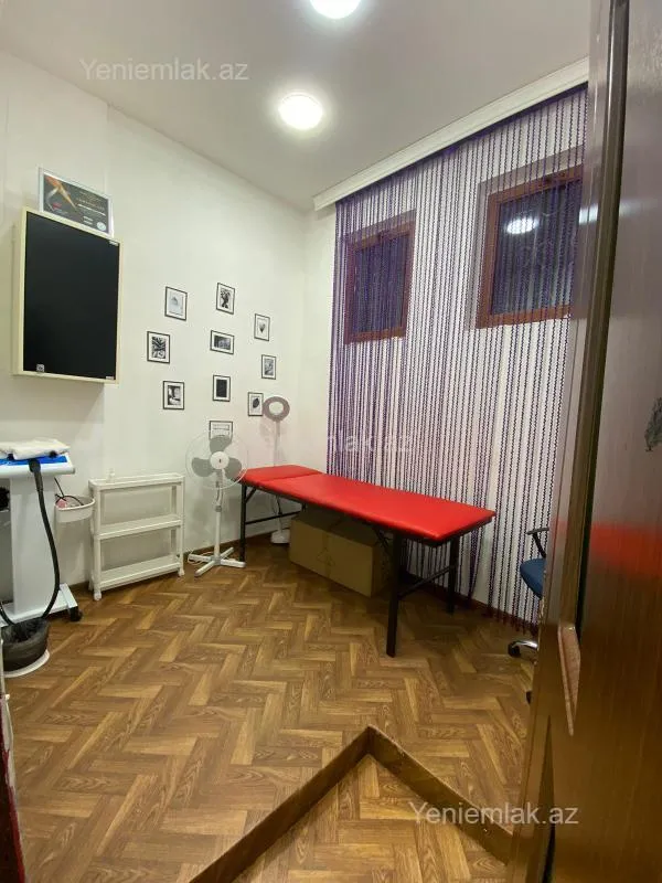 Satılır 5 otaqlı obyekt 220 m²