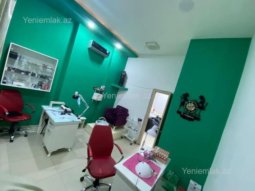 Satılır 5 otaqlı obyekt 220 m²