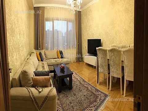 Satılır 3 otaqlı köhnə tikili 80 m² — Bakı, Nizami 3 otaq 80.00 m²