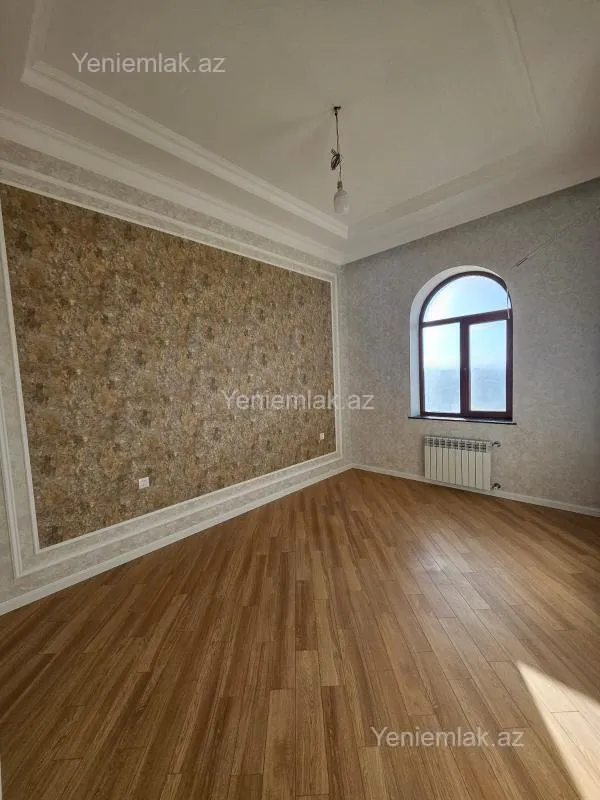 Satılır 2 otaqlı yeni tikili 80 m²