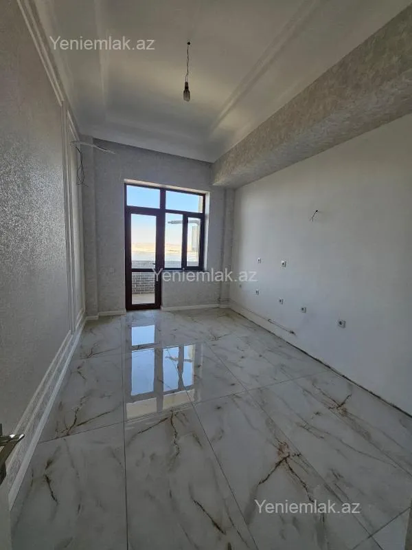 Satılır 2 otaqlı yeni tikili 80 m²