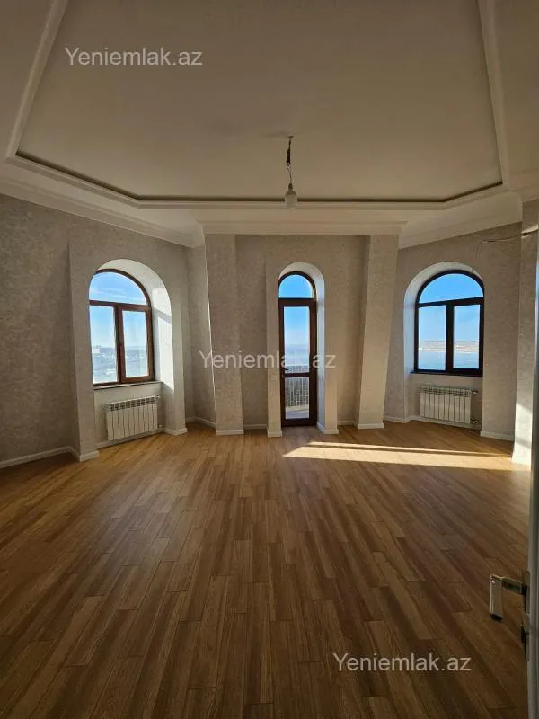 Satılır 2 otaqlı yeni tikili 80 m²