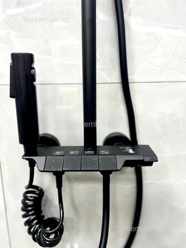 Satılır 3 otaqlı yeni tikili 110 m²