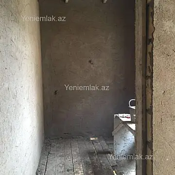 Satılır 2 otaqlı həyət evi 44 m²