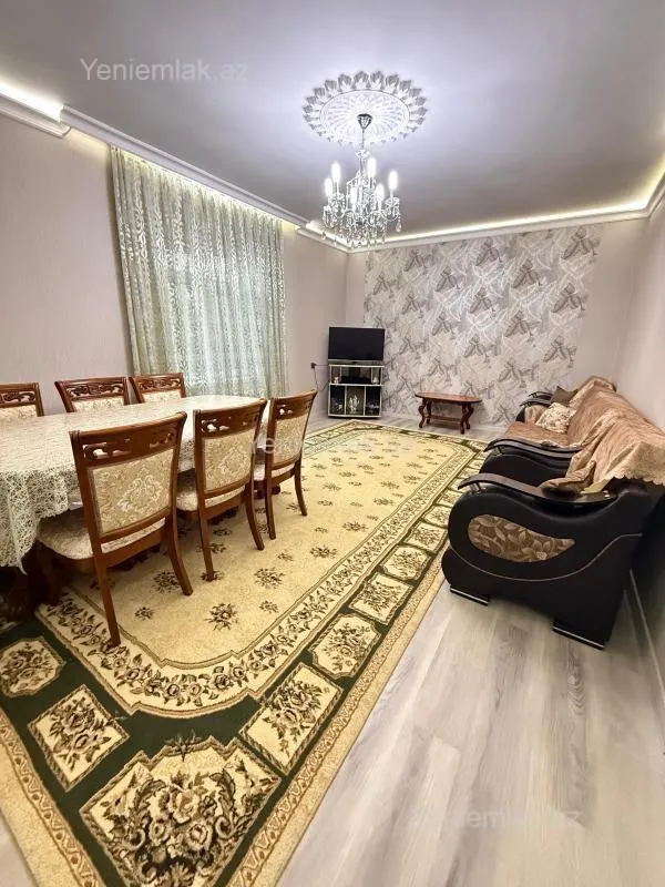 Satılır 4 otaqlı həyət evi 130 m²