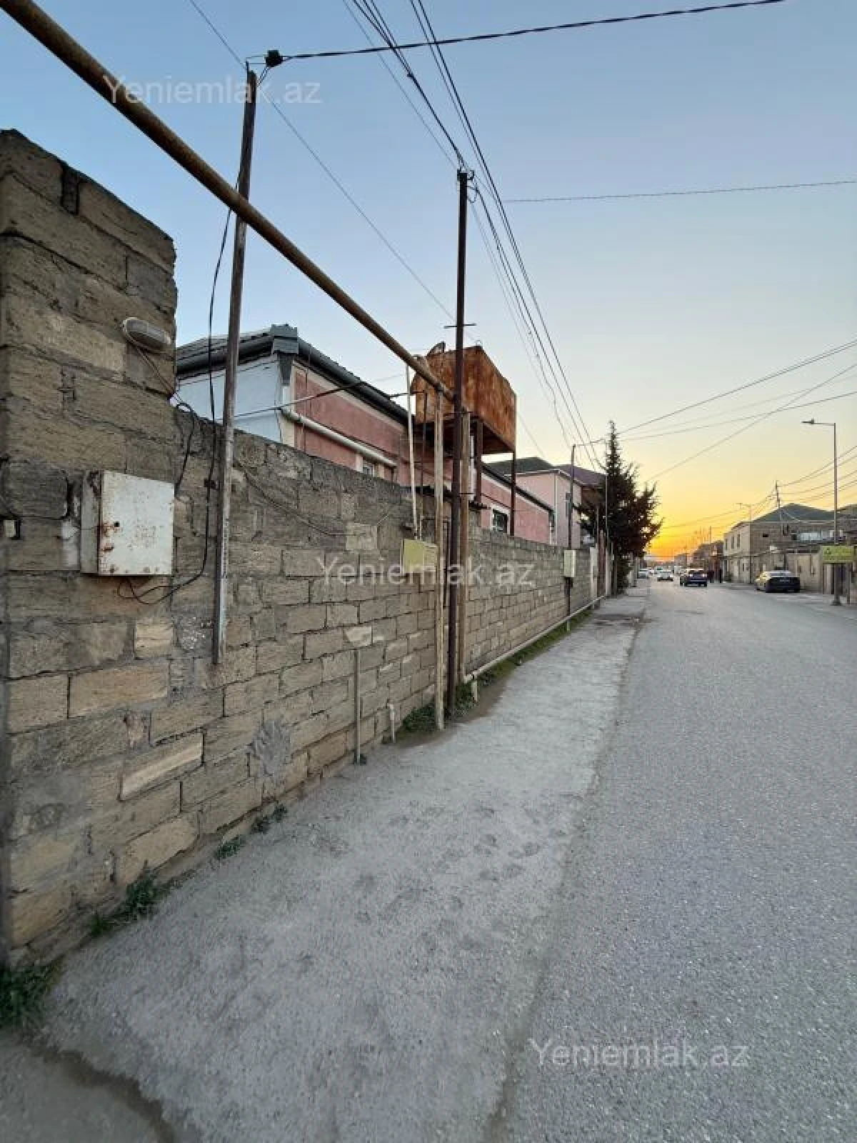 Satılır 4 otaqlı həyət evi 130 m²