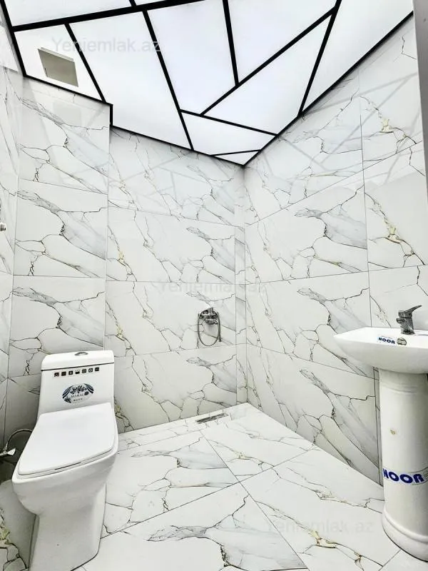 Satılır 2 otaqlı yeni tikili 65 m²