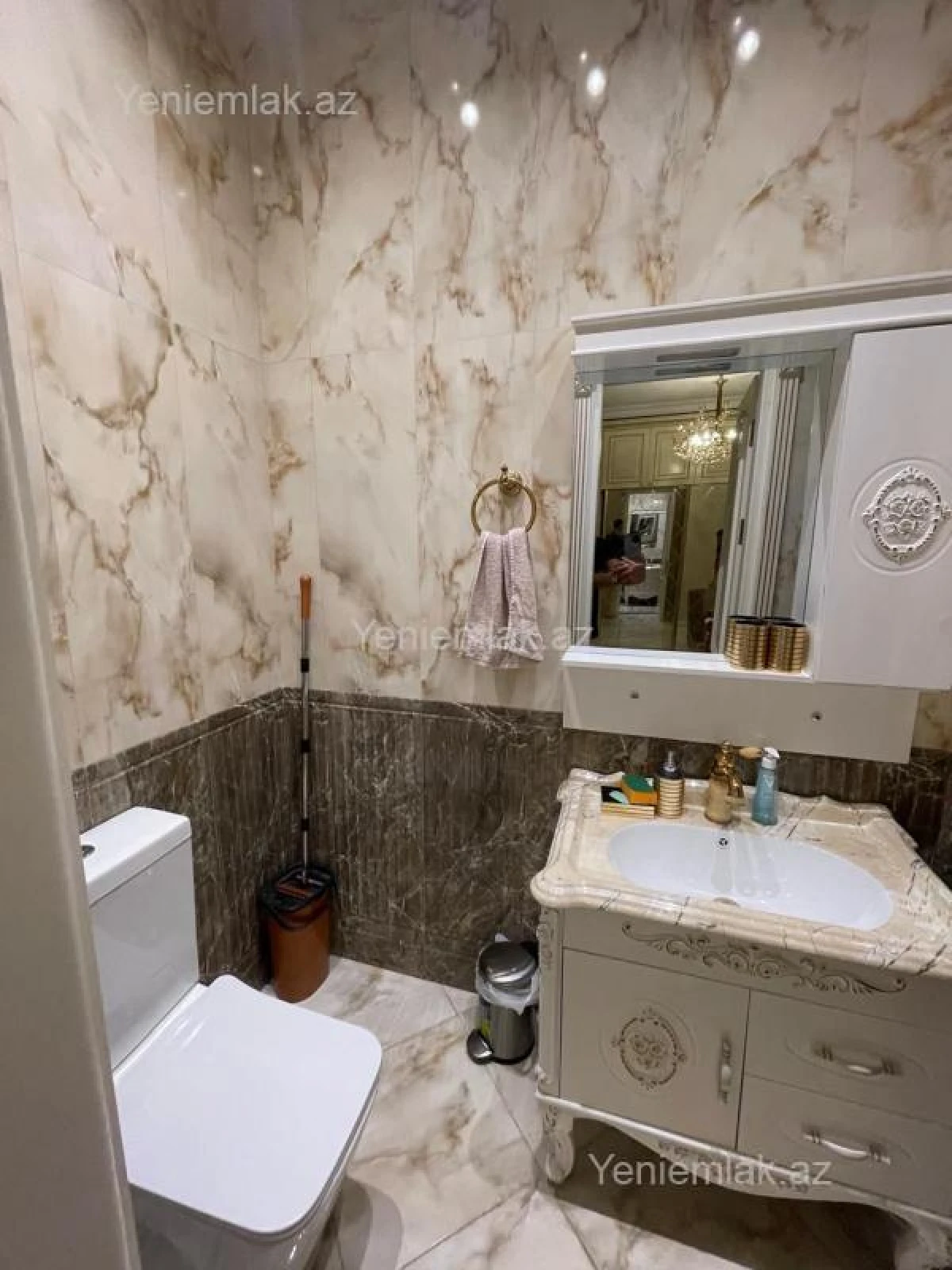 Satılır 5 otaqlı yeni tikili 250 m²