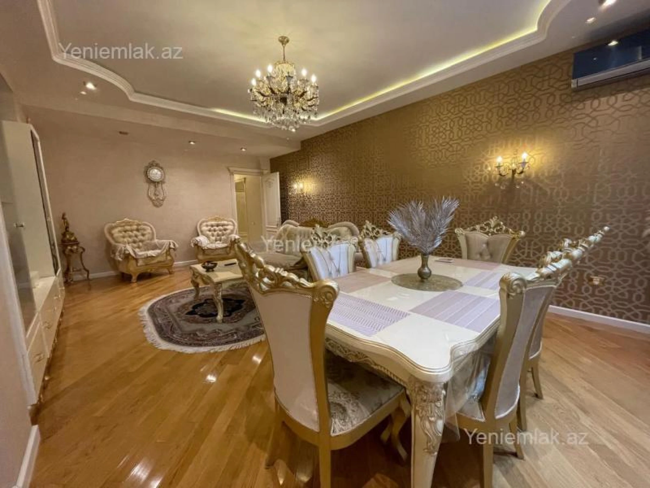 Satılır 5 otaqlı yeni tikili 250 m²