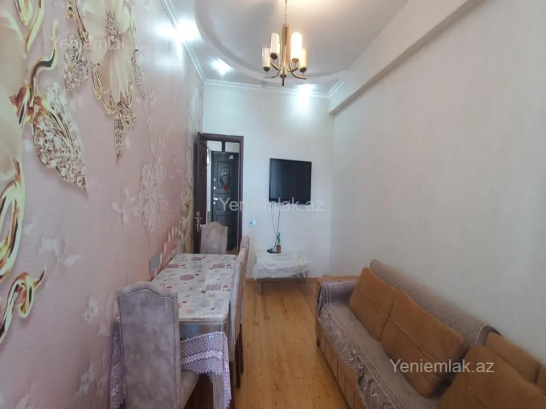 Satılır 2 otaqlı yeni tikili 62 m²