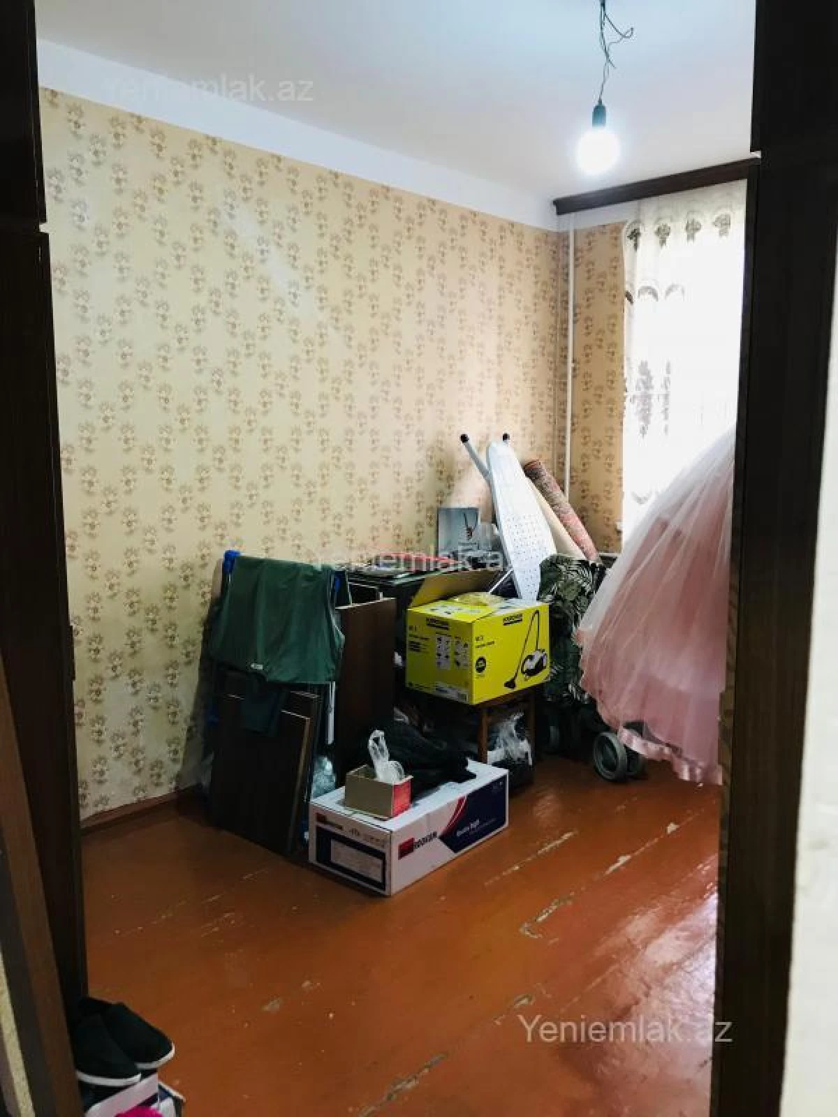 Satılır 4 otaqlı köhnə tikili 110 m²