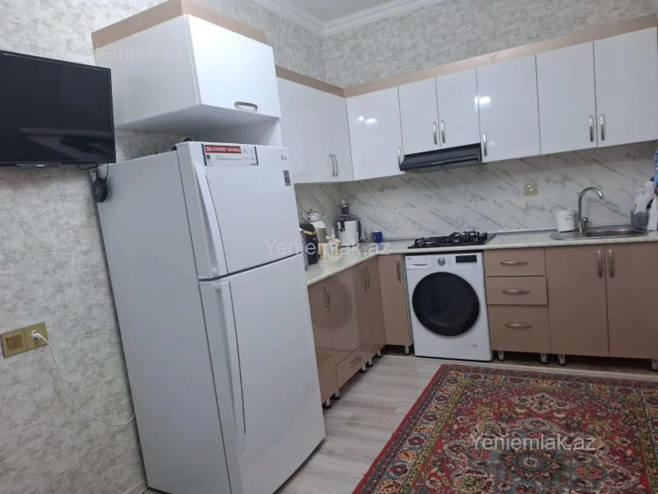 Satılır 4 otaqlı həyət evi 160 m²