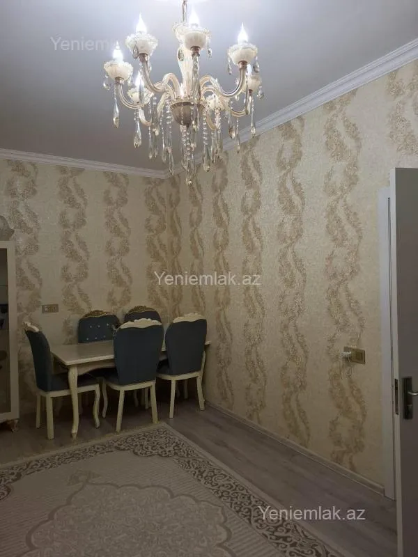 Satılır 4 otaqlı həyət evi 160 m²