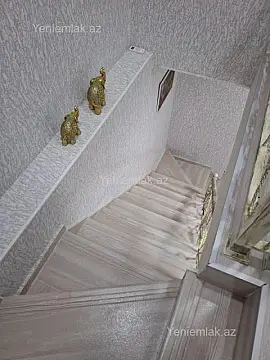 Satılır 4 otaqlı həyət evi 160 m²