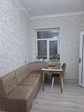 Satılır 4 otaqlı həyət evi 160 m²