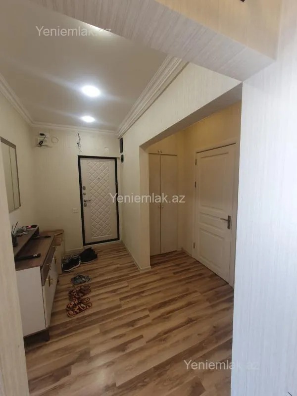 Satılır 3 otaqlı köhnə tikili 80 m²