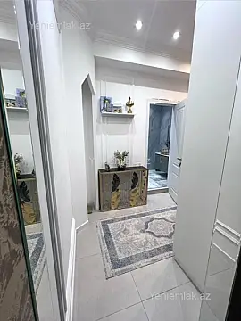 Satılır 3 otaqlı yeni tikili 146 m²