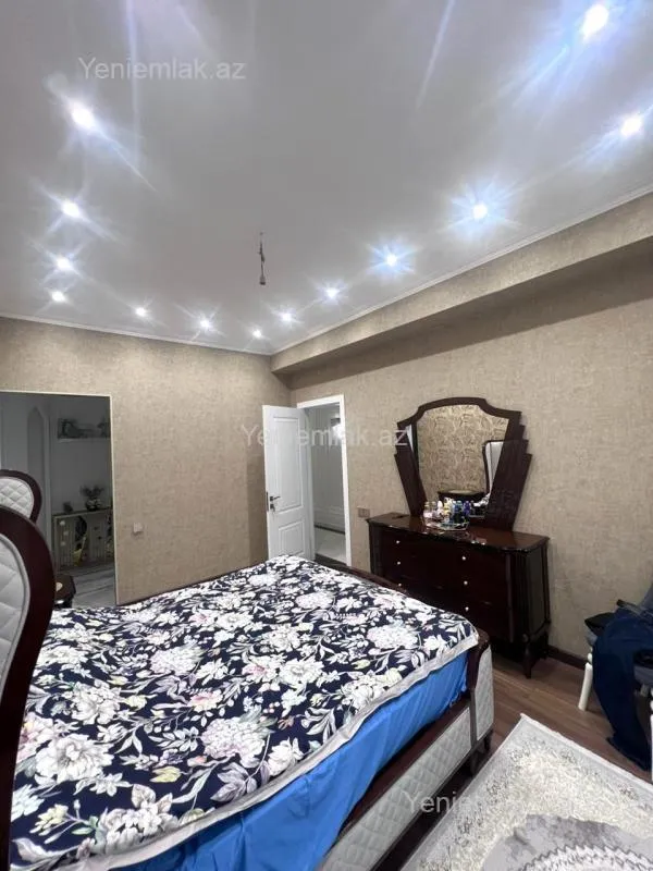 Satılır 3 otaqlı yeni tikili 146 m²