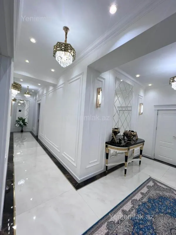 Satılır 3 otaqlı yeni tikili 146 m²