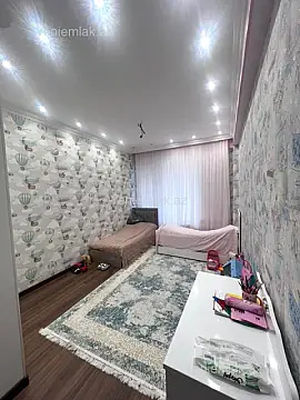 Satılır 3 otaqlı yeni tikili 146 m²