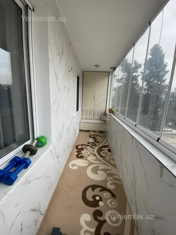 Satılır 5 otaqlı köhnə tikili 120 m²