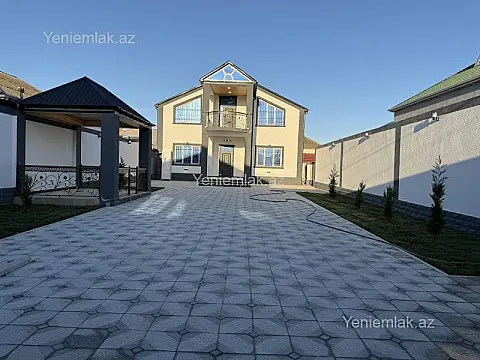 Satılır 7 otaqlı həyət evi 220 m²
