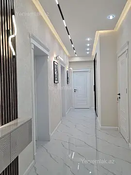 Satılır 3 otaqlı yeni tikili 135 m²
