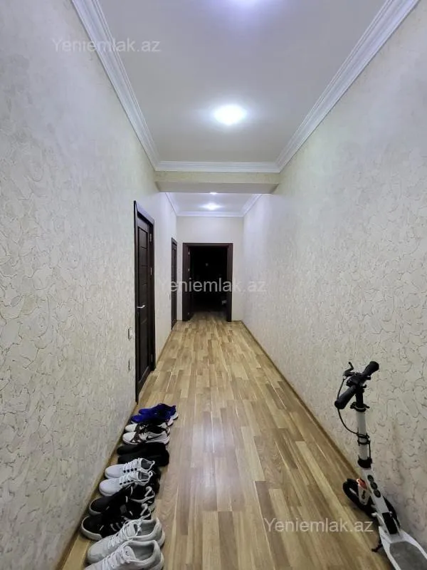 Satılır 2 otaqlı yeni tikili 64 m²