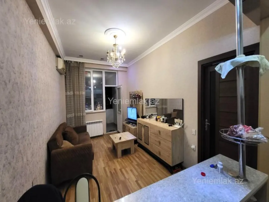 Satılır 2 otaqlı yeni tikili 64 m²