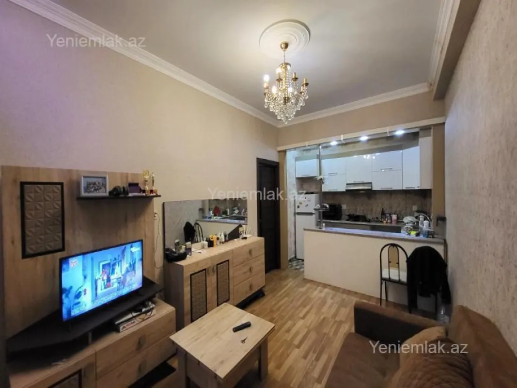 Satılır 2 otaqlı yeni tikili 64 m²