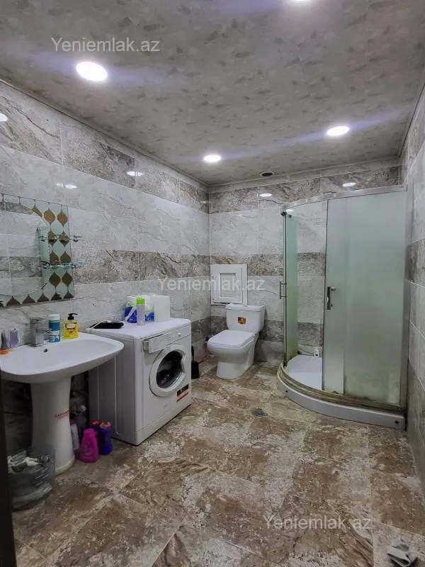 Satılır 2 otaqlı yeni tikili 64 m²