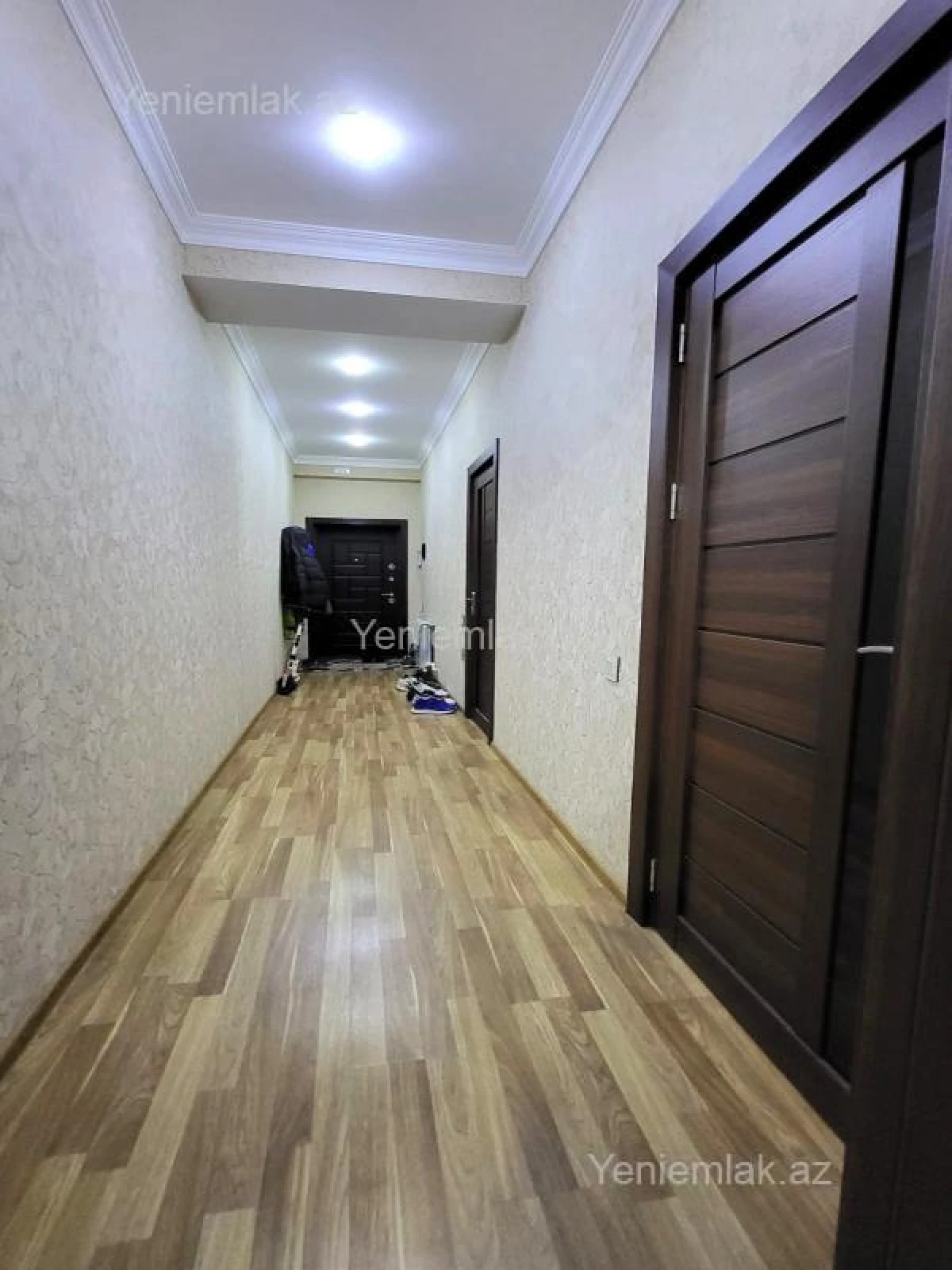 Satılır 2 otaqlı yeni tikili 64 m²