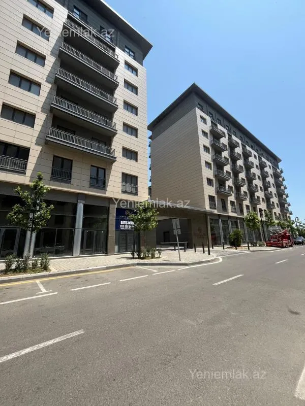 Satılır 3 otaqlı yeni tikili 130 m²