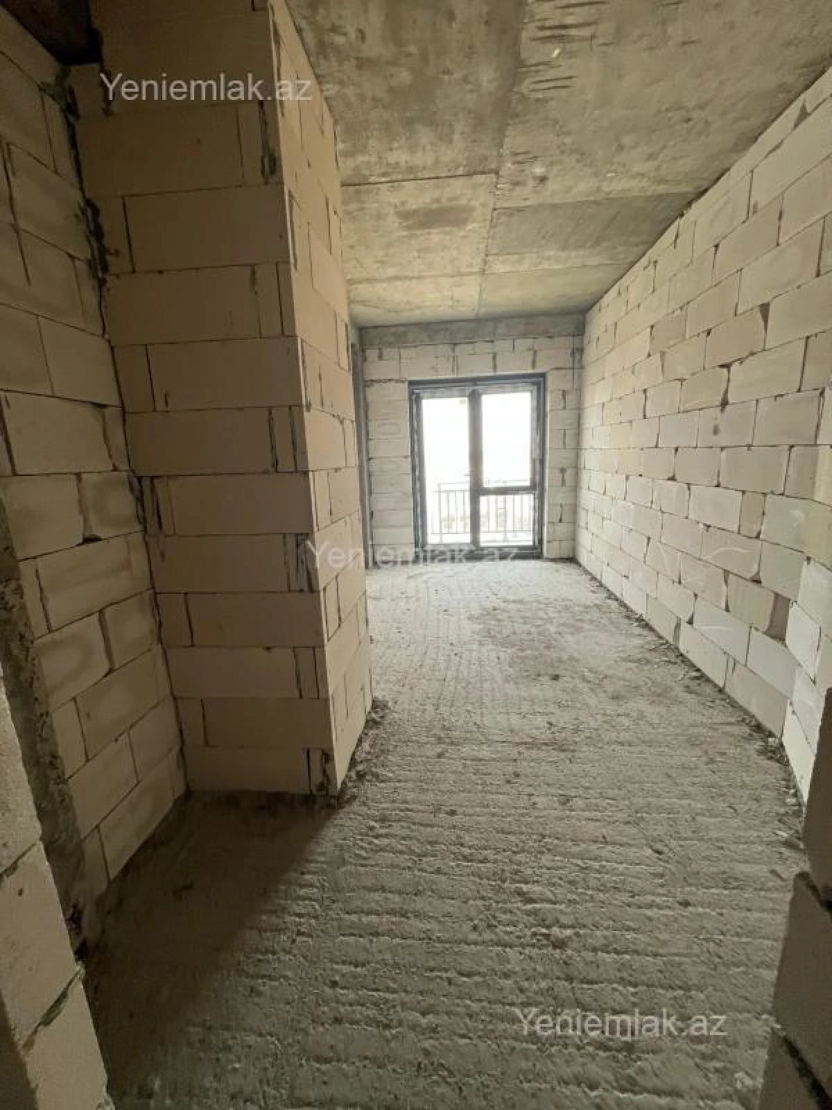 Satılır 3 otaqlı yeni tikili 130 m²