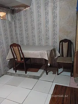 Satılır 1 otaqlı köhnə tikili 25 m²