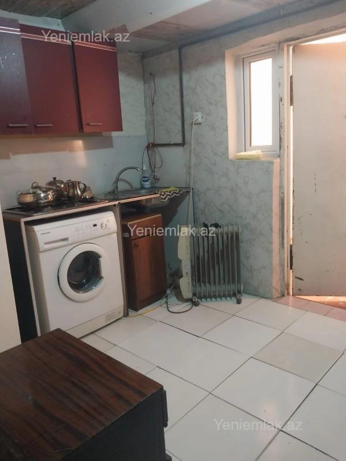 Satılır 1 otaqlı köhnə tikili 25 m²