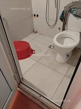 Satılır 1 otaqlı köhnə tikili 25 m²