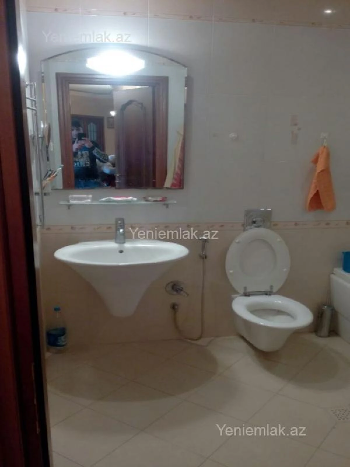 Satılır 5 otaqlı yeni tikili 200 m²