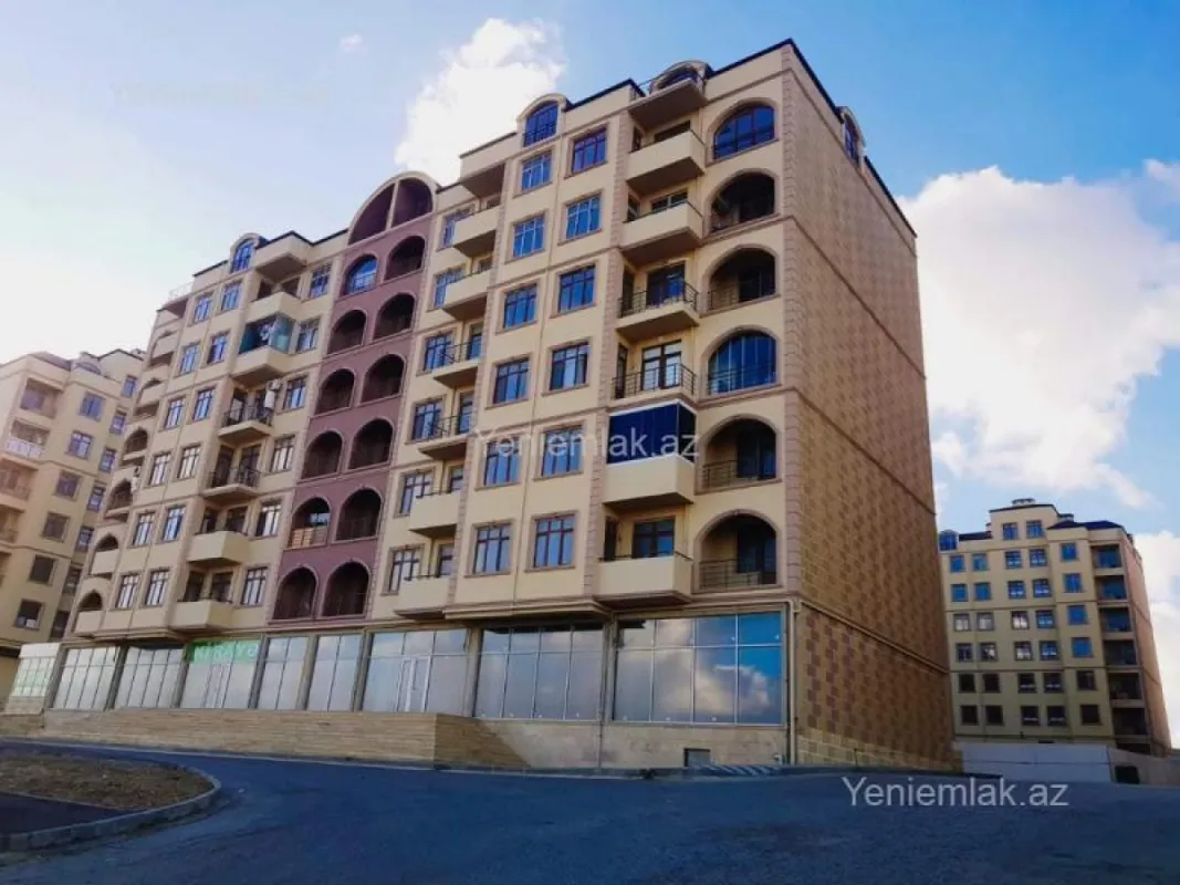 Satılır 3 otaqlı yeni tikili 82 m²