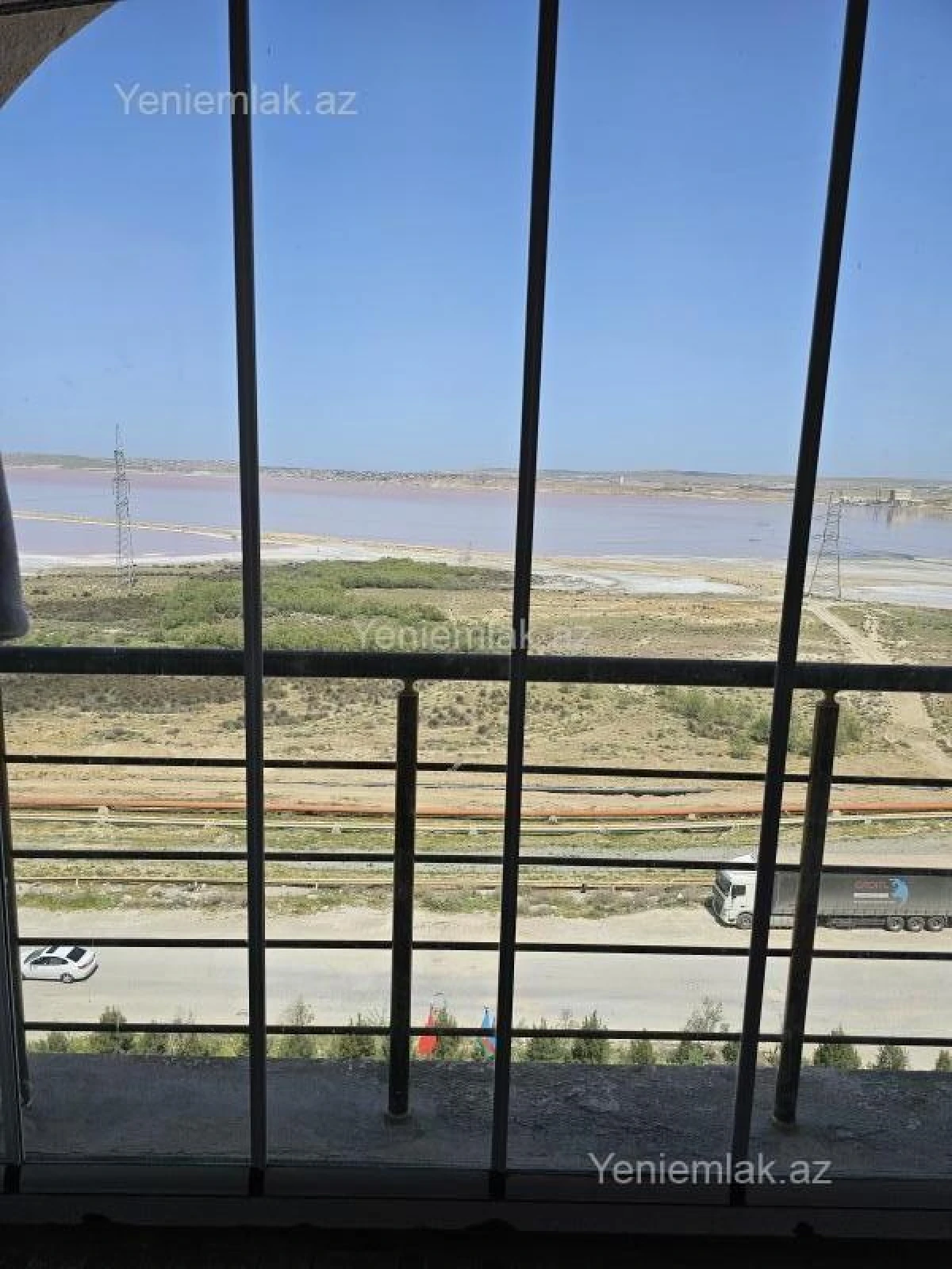 Satılır 3 otaqlı yeni tikili 82 m²