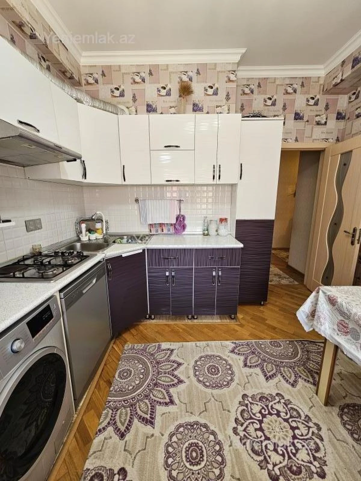 Satılır 3 otaqlı yeni tikili 82 m²