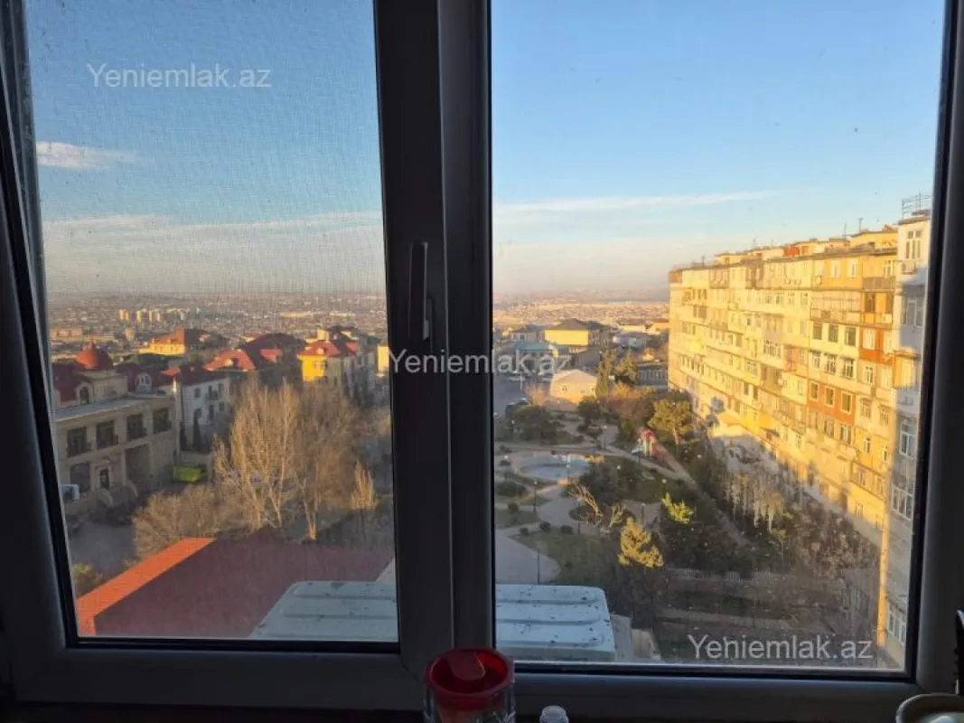 Satılır 2 otaqlı köhnə tikili 45 m²