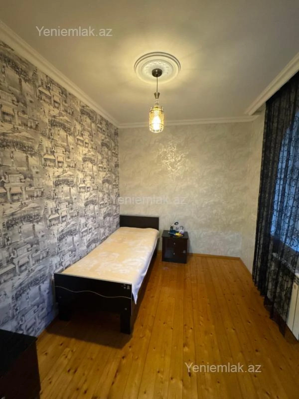 Satılır 5 otaqlı həyət evi 200 m²