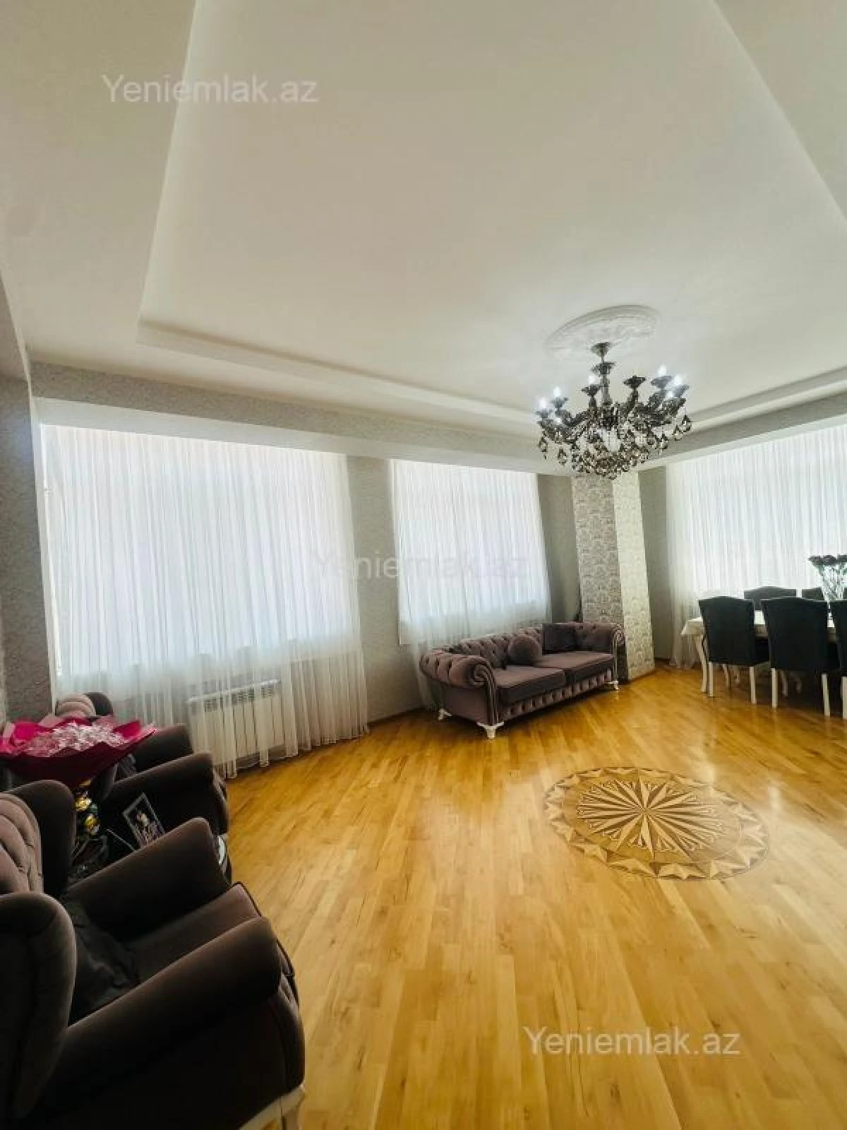 Satılır 4 otaqlı yeni tikili 150 m²